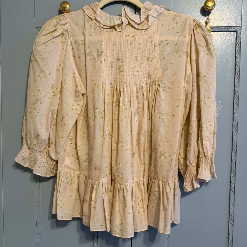 Rebeca teilor Women's Floral Ruffle Peasant Blouse - Cream - Picture 3 of 4